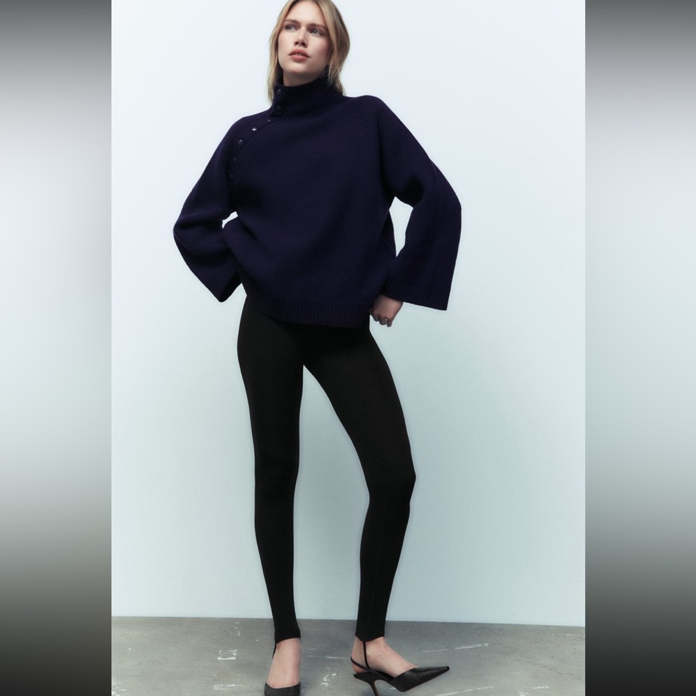 Women Zara Merino Wool Buttoned Sweater Size Large